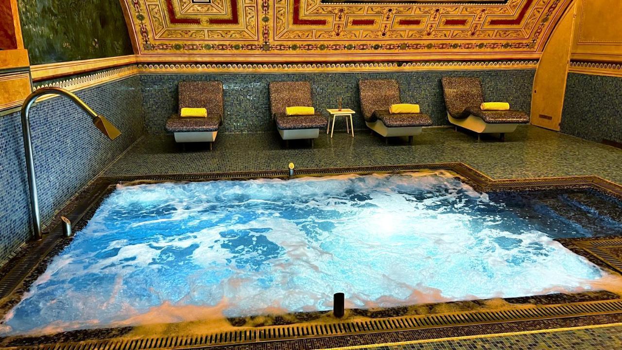 Byblos Art Hotel Villa Amista Сан-Пьетро-ин-Карьяно Экстерьер фото