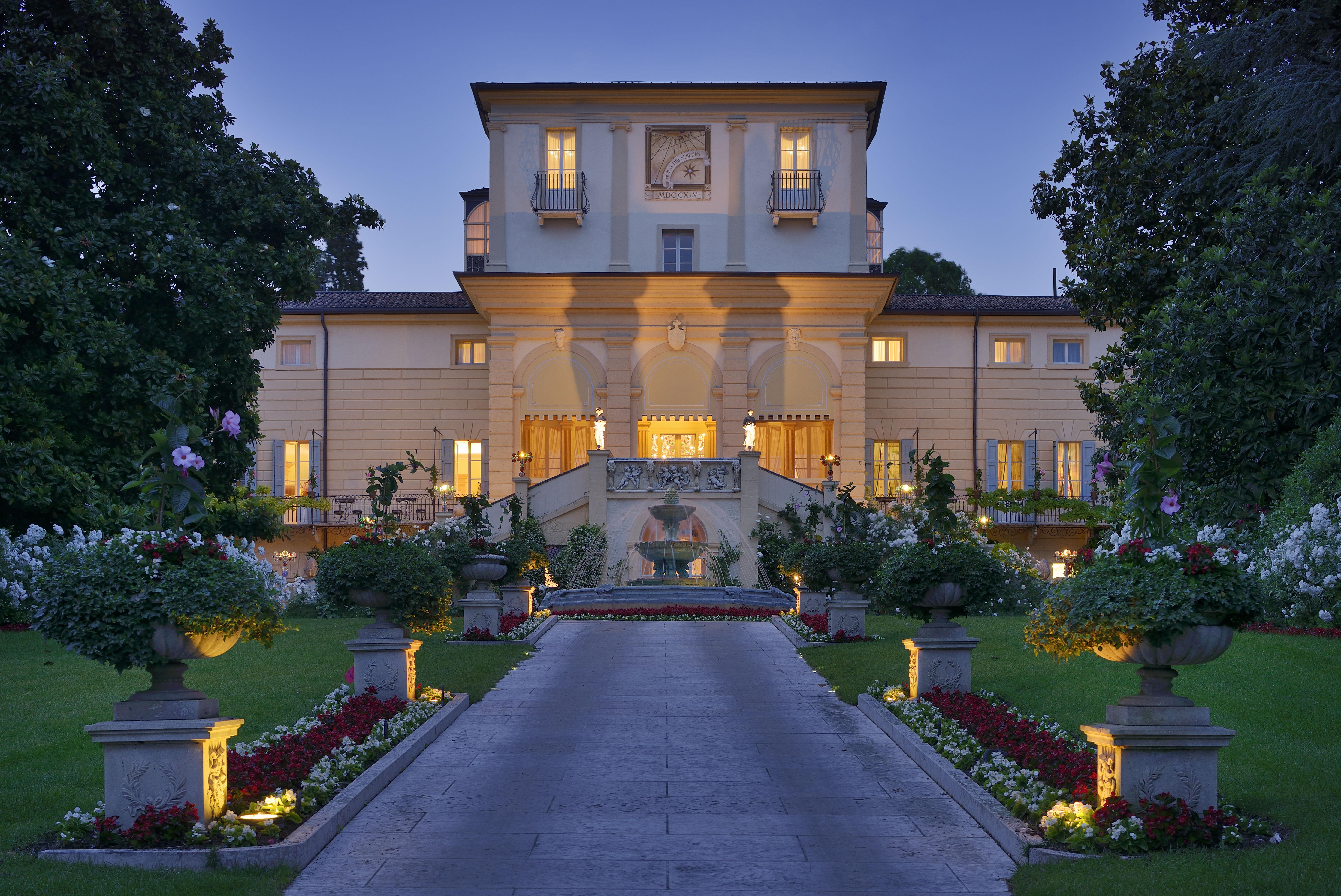 Byblos Art Hotel Villa Amista Сан-Пьетро-ин-Карьяно Экстерьер фото