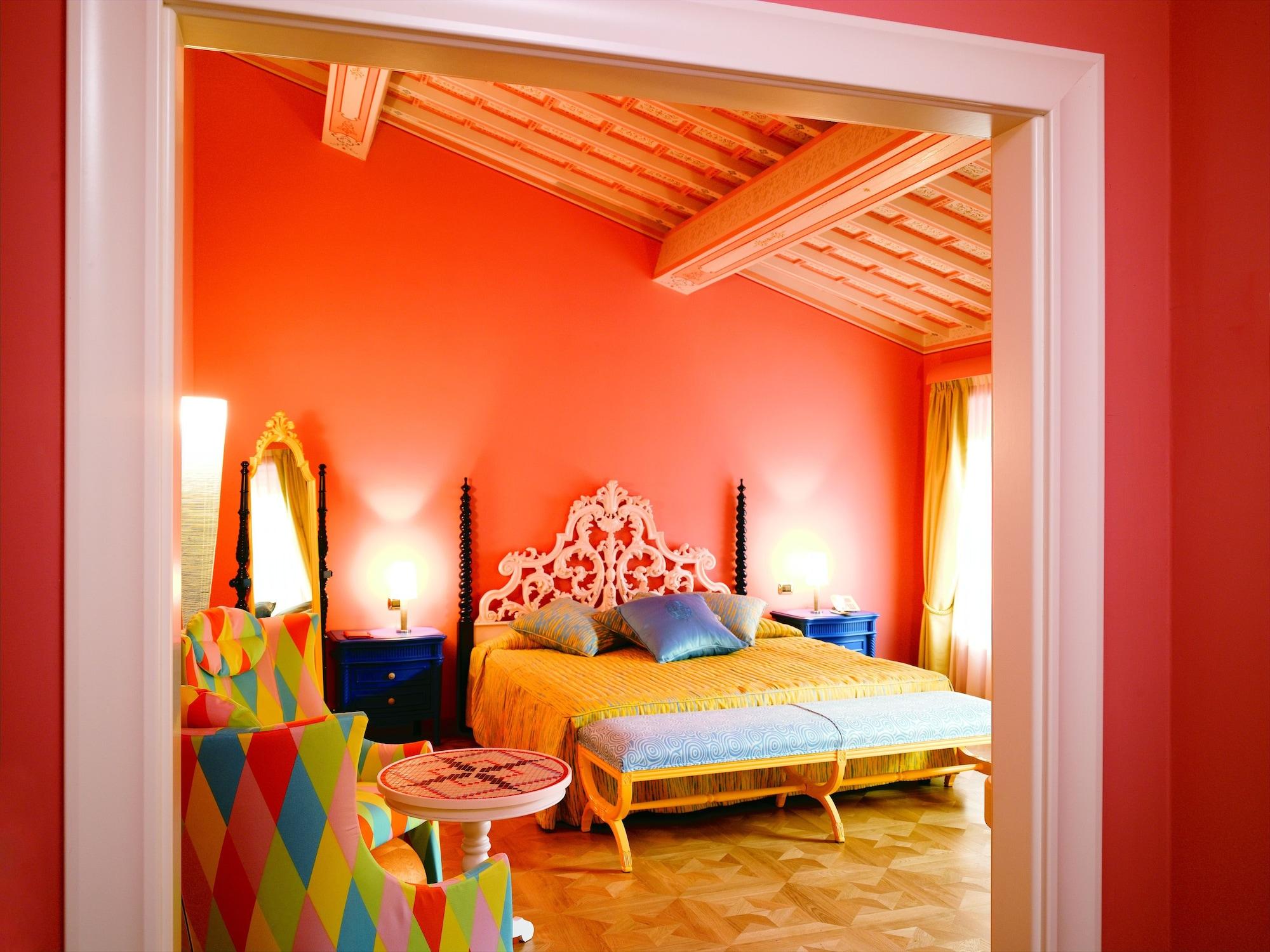 Byblos Art Hotel Villa Amista Сан-Пьетро-ин-Карьяно Экстерьер фото
